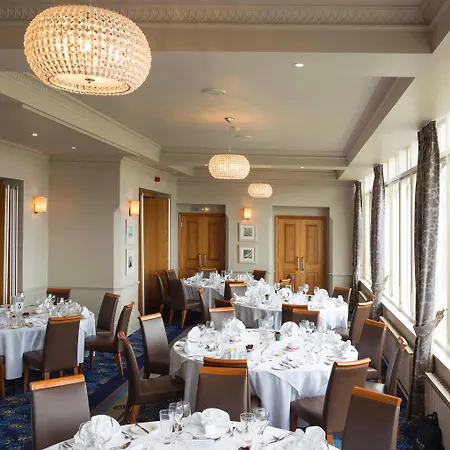 Somerville Hotel